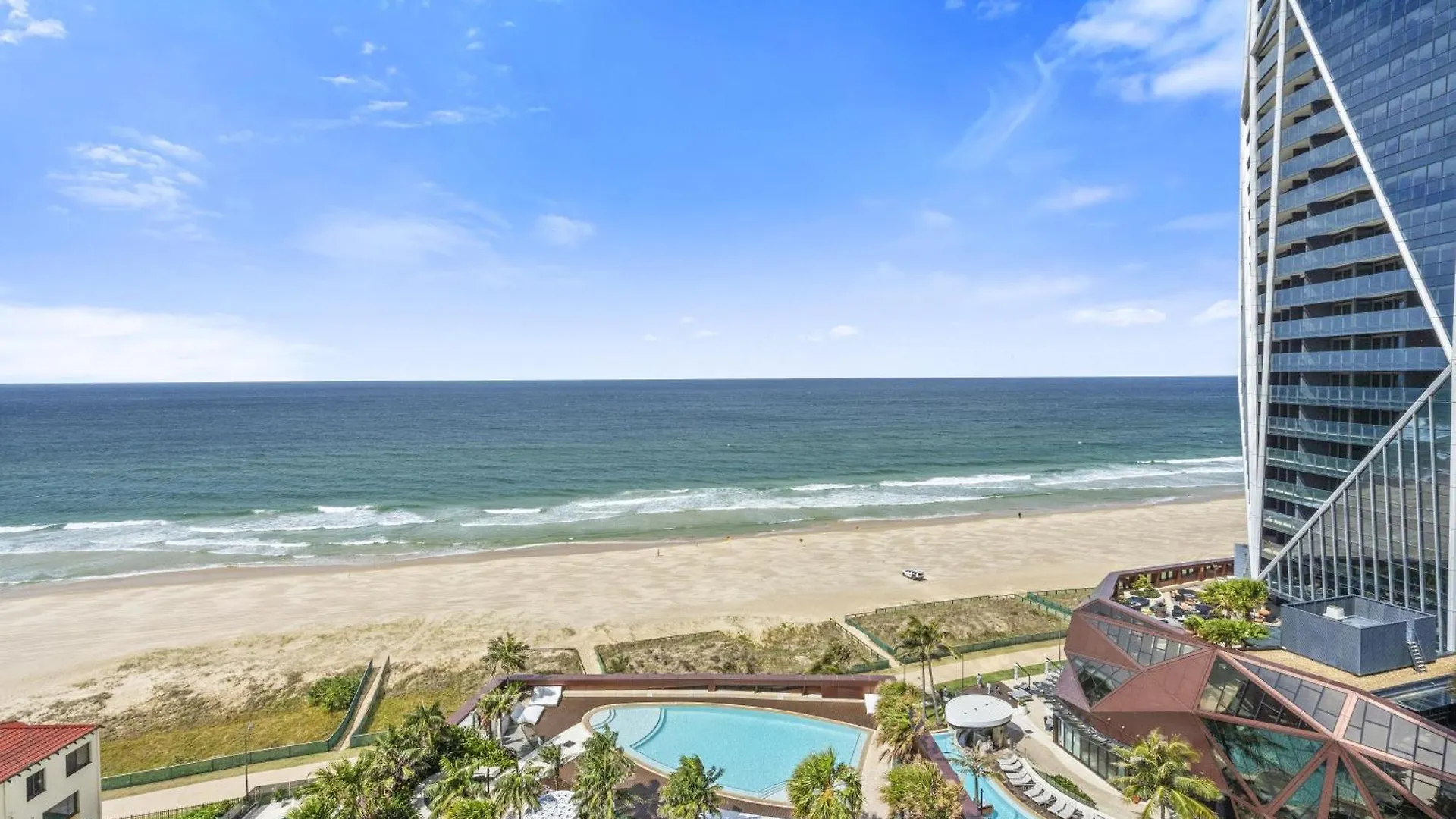 1 Bedroom Ocean View Luxury Unit - Q Stay Gold Coast