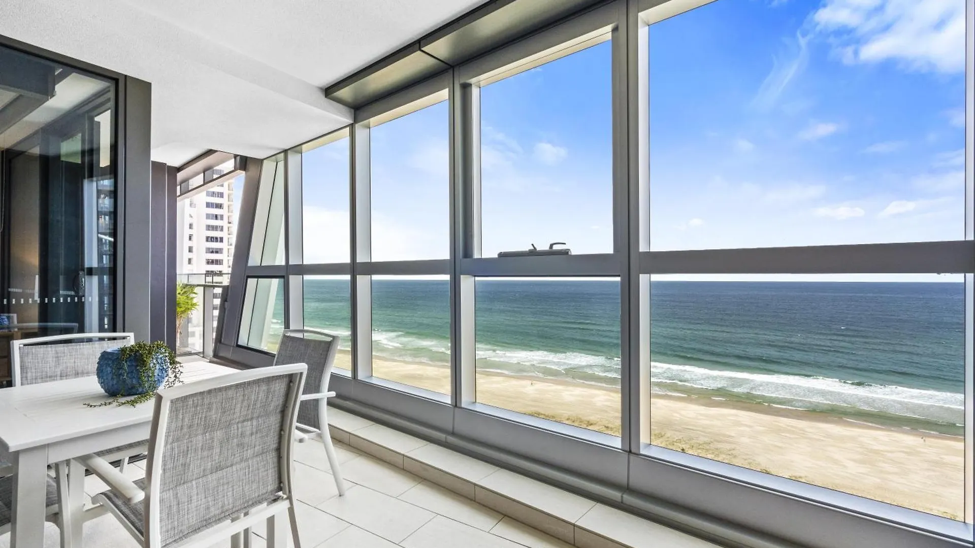 아파트 1 Bedroom Ocean View Luxury Unit - Q Stay 골드코스트 오스트레일리아