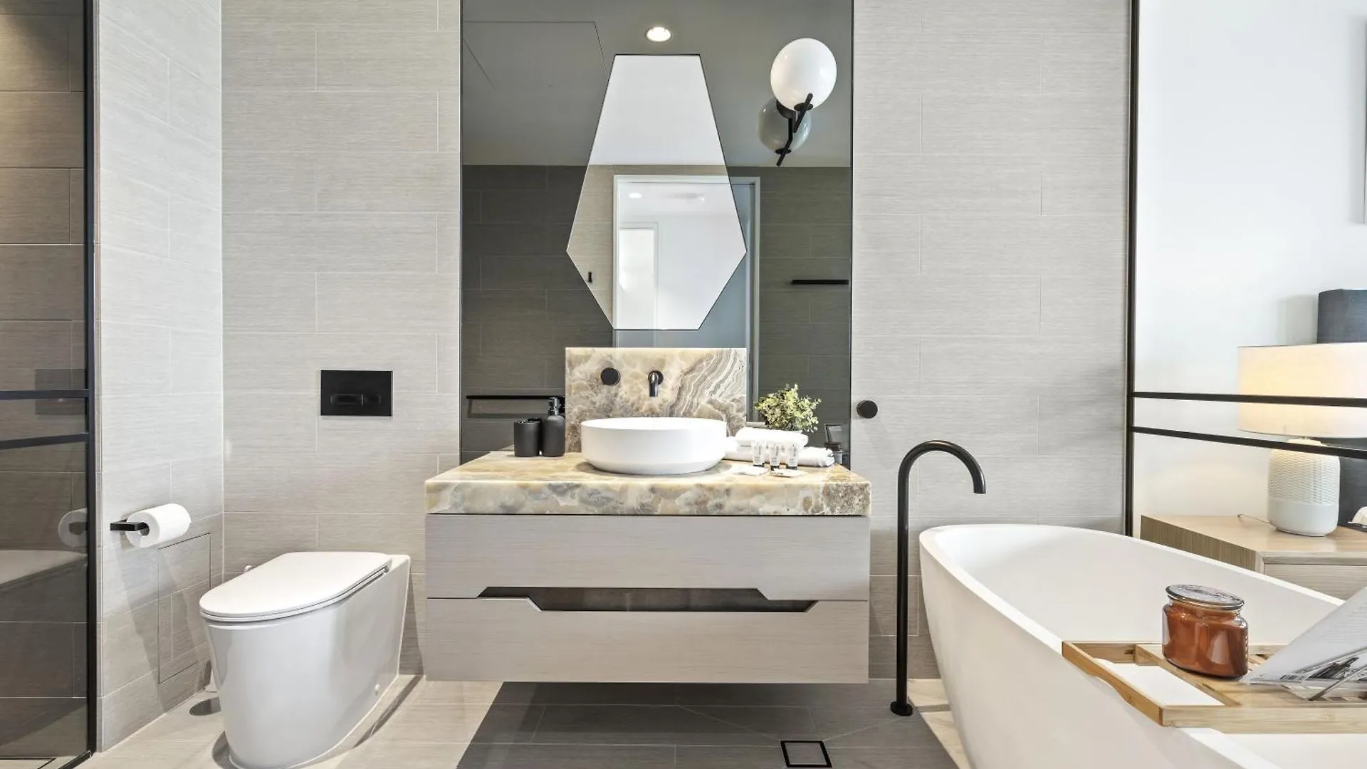 1 Bedroom Ocean View Luxury Unit - Q Stay 골드코스트